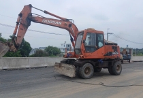 Cho Thuê Xe Cuốc Uy Tín Toàn Quốc: Giải Pháp Cơ Giới Chuyên Nghiệp Từ Đại Đồng Đen