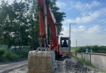 Cho thuê xe cuốc tại Tuyên Quang uy tín – Giá cạnh tranh – Phục vụ nhanh 24/7