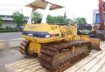 # Giá thuê xe ủi ưu đãi tại Tân Uyên, Bình Dương – Lựa chọn tối ưu cho công trình của bạn