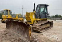 ### 🚜 Cho Thuê Xe Ủi Đất Giá Rẻ Tại Bến Cát, Bình Dương – Nền Móng Vững Chắc, Công Trình Nhanh Chóng!