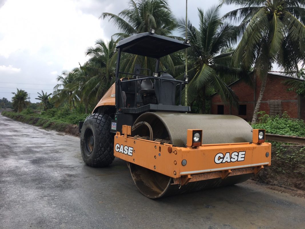 Cho thuê xe lu rung uy tín tại Dầu Tiếng, Bình Dương – Giải pháp thi công nền móng chất lượng cao