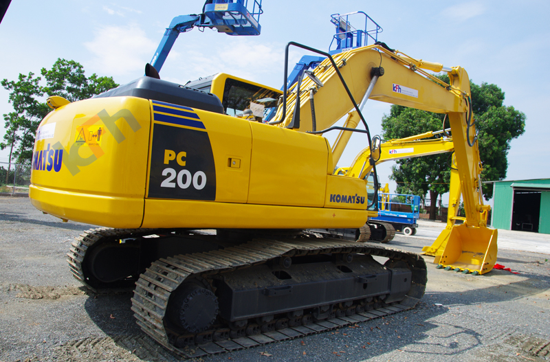 Cho thuê máy xúc giá rẻ tại Bắc Ninh