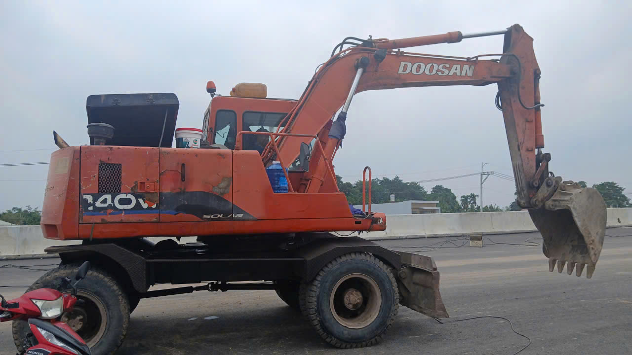 Cho Thuê Máy Đào Tại Đắk Lắk: Giải Pháp Thi Công Tối Ưu, Giá Rẻ