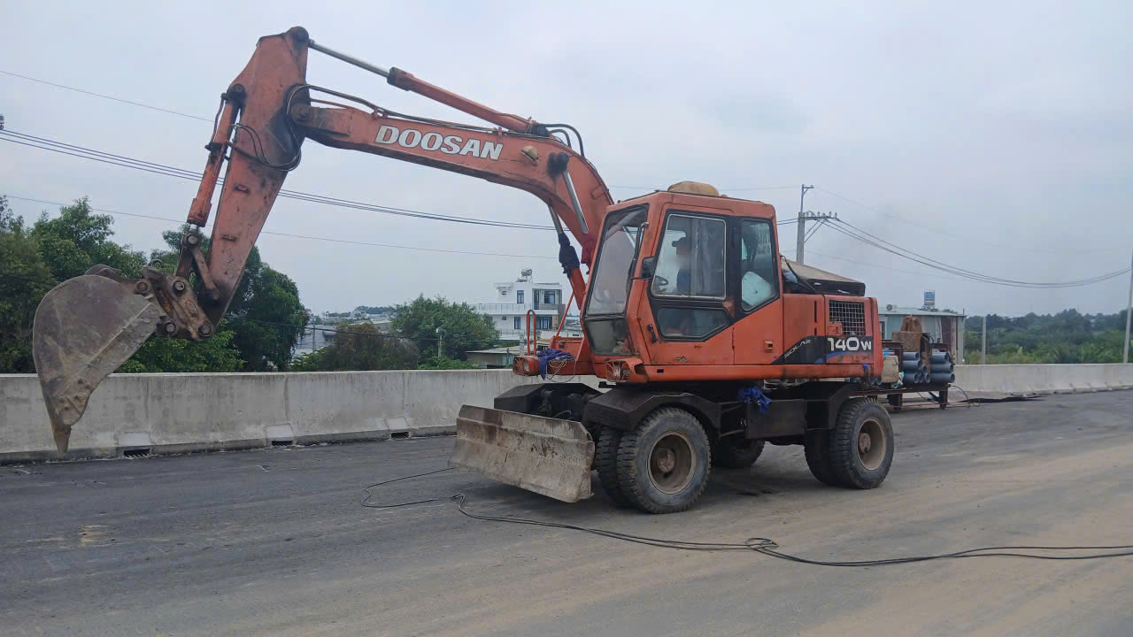 Cho Thuê Máy Đào Tại Đắk Lắk: Giải Pháp Thi Công Tối Ưu, Giá Rẻ