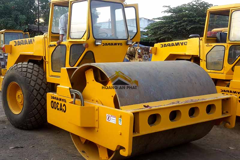 Cho thuê máy lu tại Kon Tum uy tín – Đại Đồng Đen phục vụ nhanh, giá cạnh tranh