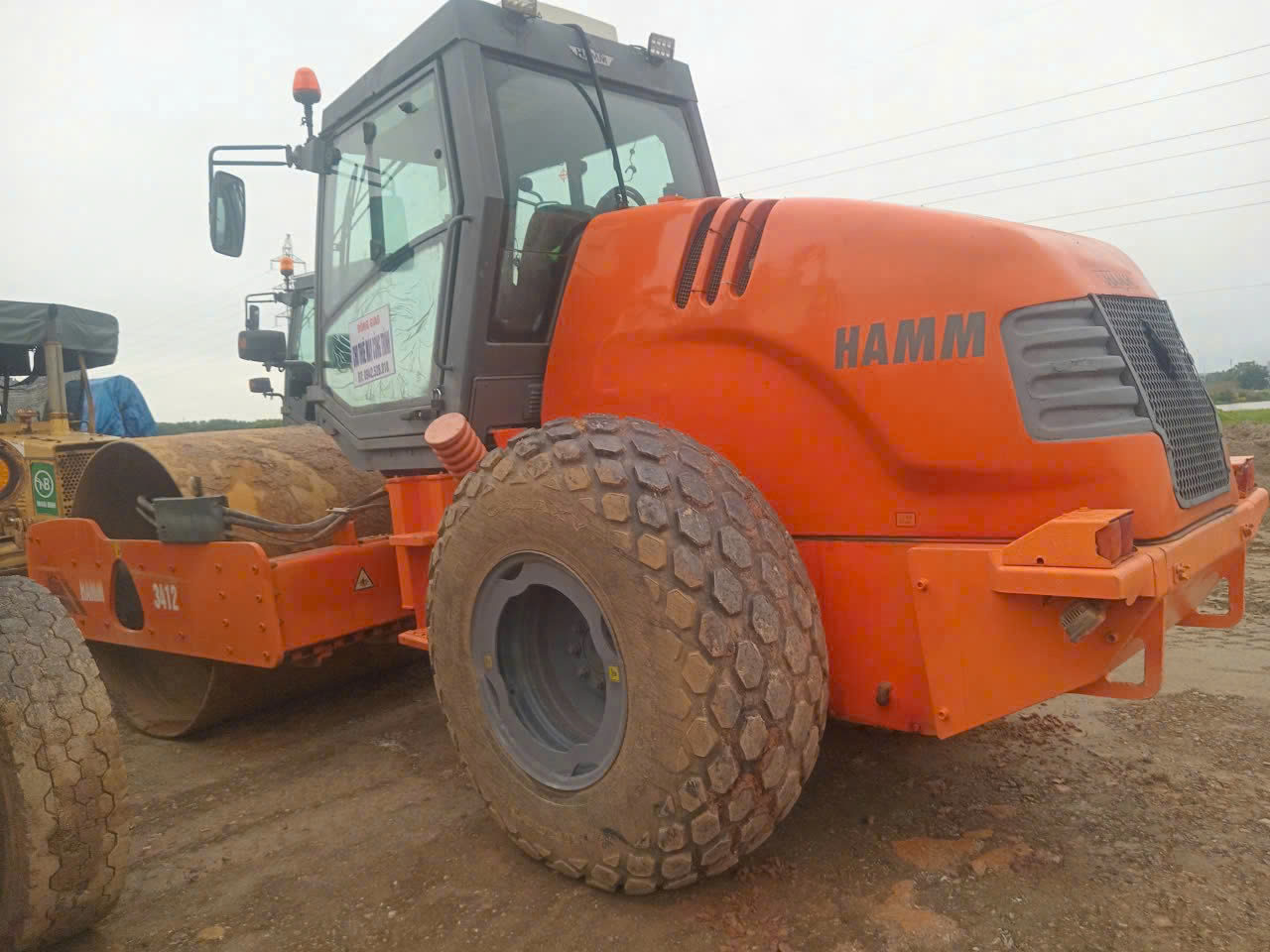 Cho Thuê Xe Lu Tại Vĩnh Long: Uy Tín, Giá Rẻ, Đảm Bảo Tiến Độ Công Trình